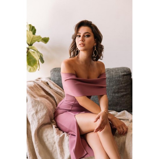 Alieva Discount - Miel Off Shoulder Bandage Dress (Thulian Pink)